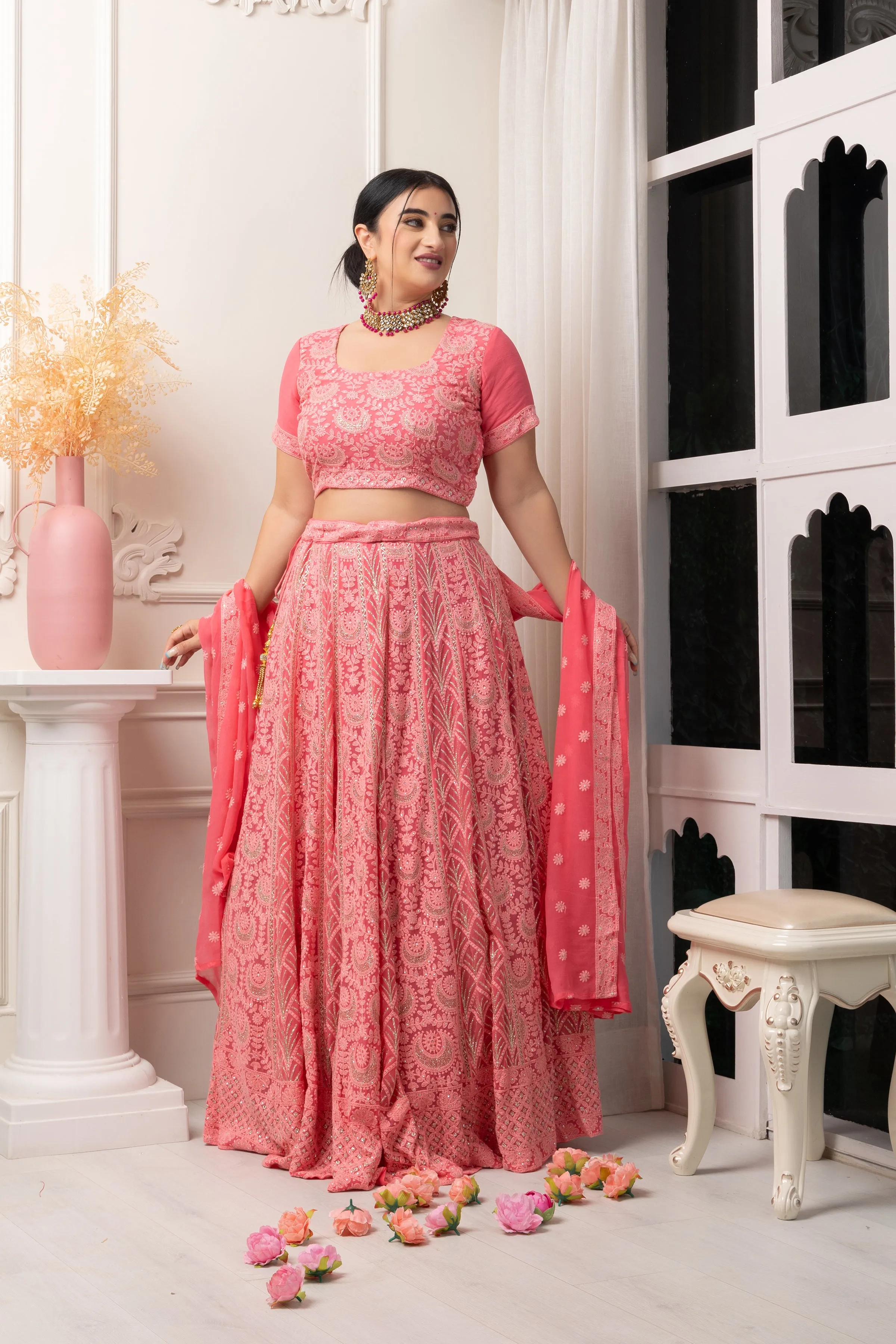 Gulabi Mehak Lucknowi Woven Lehenga